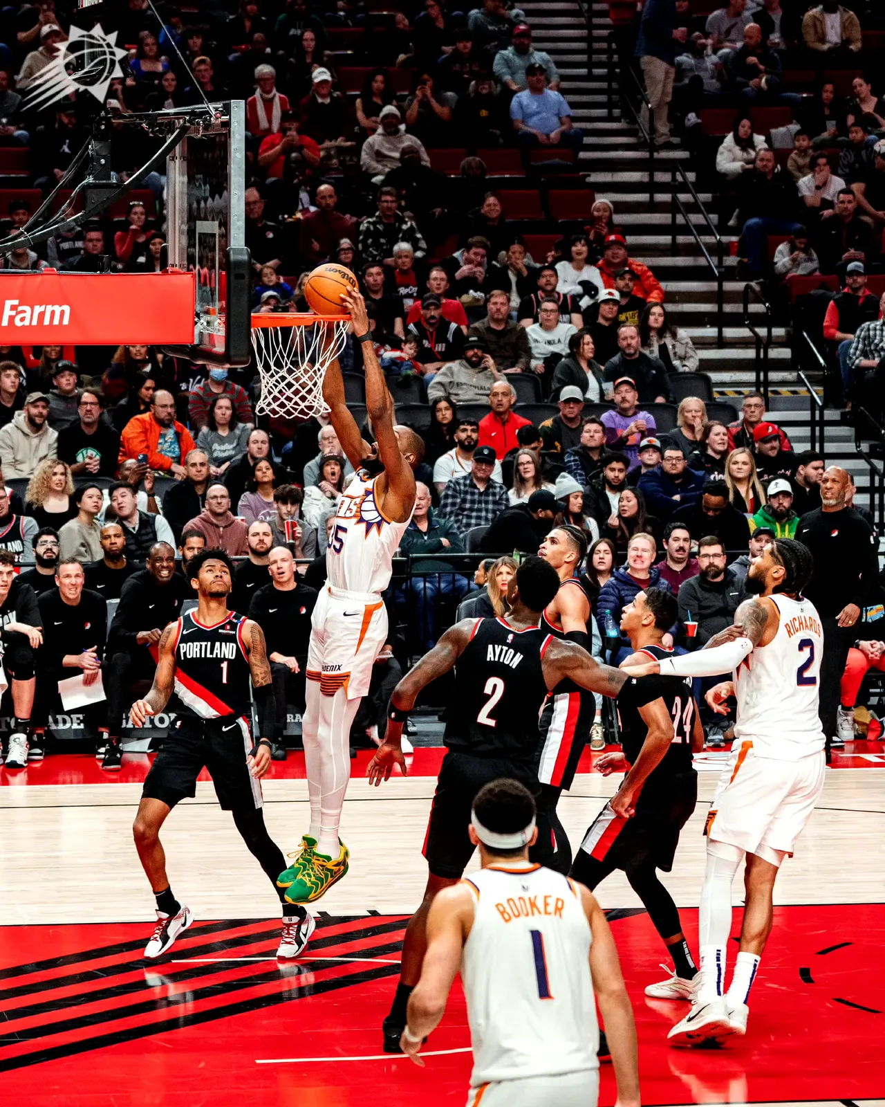 开云体育下载入口-曼联不断突破！，杜兰特连续十场比赛得分超过表现优异上演精彩一战的简单介绍