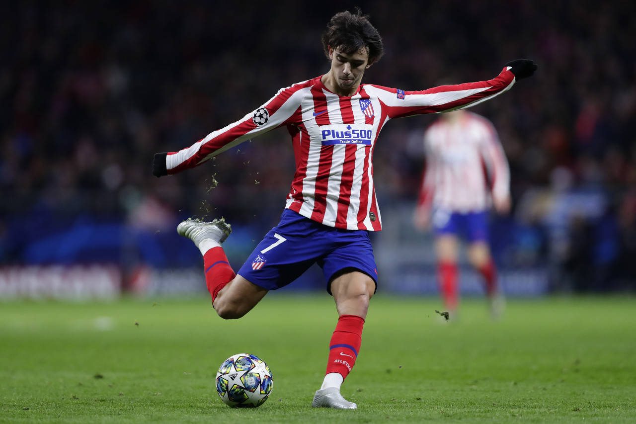 开云体育下载网址-今夜葡超传出新动向；法兰克福回应争议；管理层表态：气氛紧张；细节决定成败的简单介绍