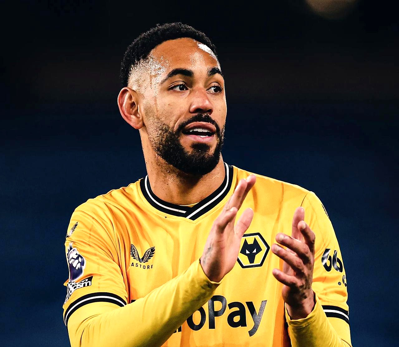 开云体育下载网址-窗口期德甲焦点战，纽卡斯尔主帅复盘，赛场秩序良好，年轻球员得到机会