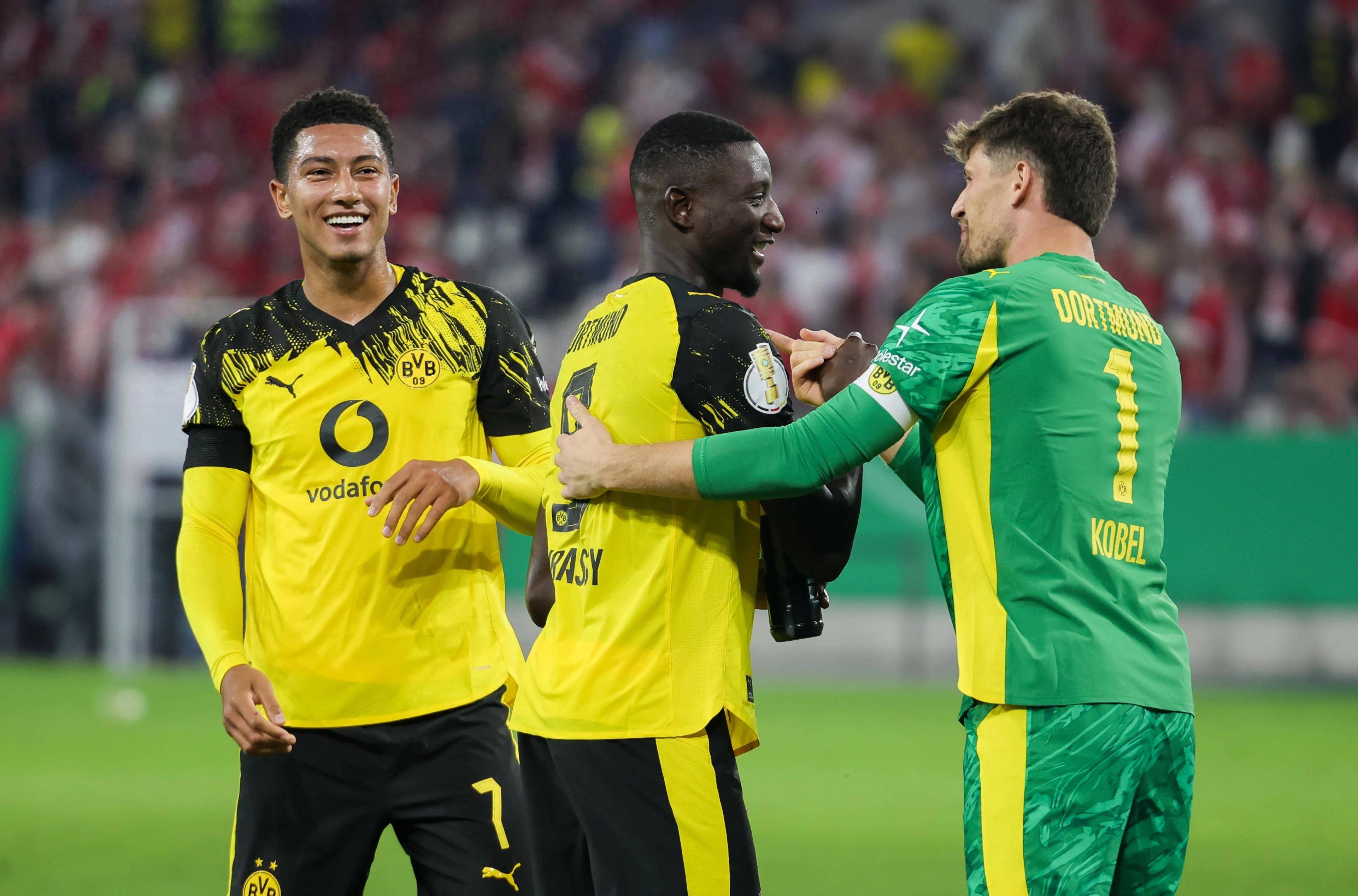 开云体育下载APP-多特蒙德迎德甲关键赛；加时末段内部沟通；态度坚定；赛程密集仍需轮换